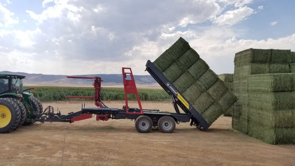 Hay Trailer – STACKPRO5400 Square Bale Farm Trailer | Anderson Group